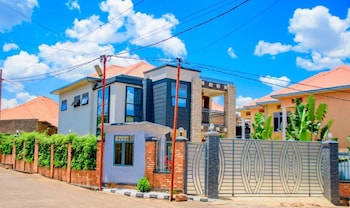 blb villa park hotel