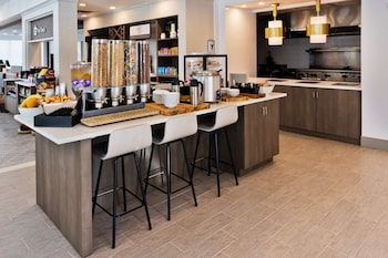 hilton garden inn birmingham lakeshore drive