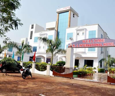 K J International,Varanasi>>Sarnath,2 star
