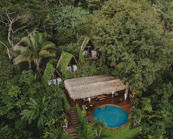 Bohemia Experience,Javilla>>Cobano,5 star