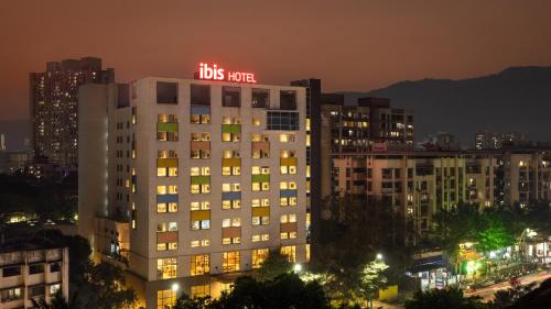 ibis thane