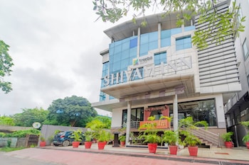 Treebo Shivam Inn Near Singapore Mall,Gomti Nagar,3 star