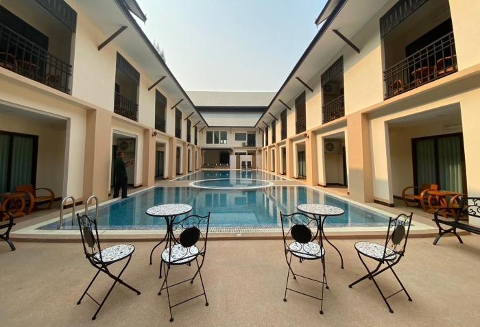 peacock de pai hotel