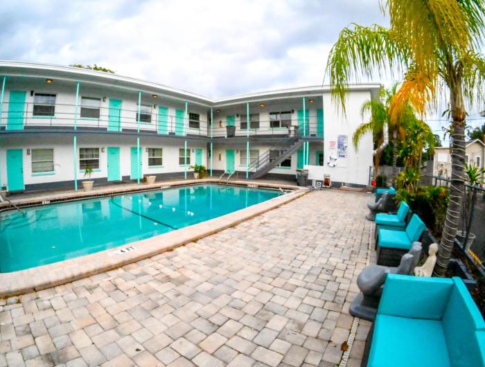 uptown suites
