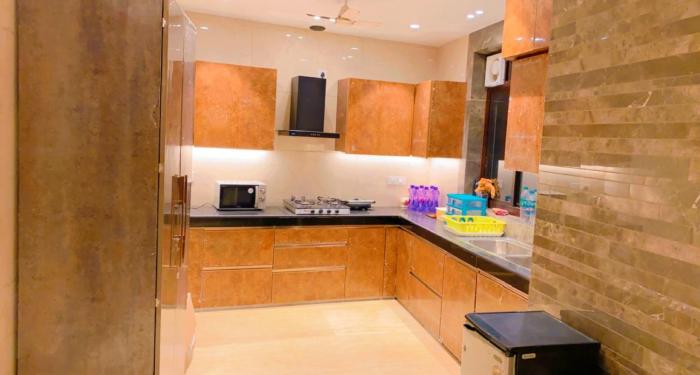 Divine Inn Hotel Rajouri Gardan,New Delhi>>Delhi,2 star