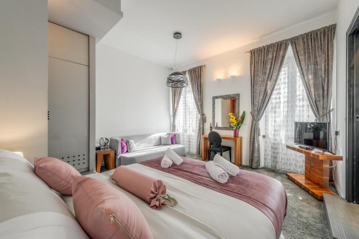 Starlight Luxury Suites,Split>>Podstrana,4 star