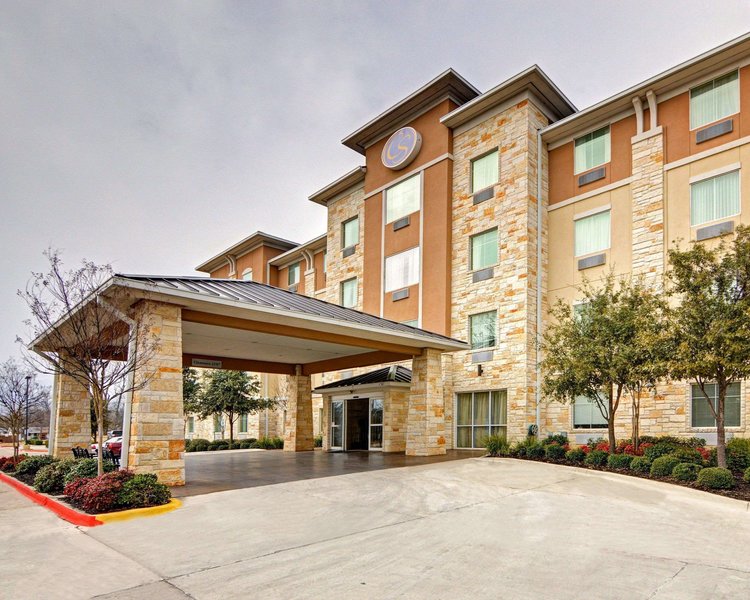 comfort suites arlington entertainment district