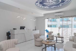 mirage bleu hotel