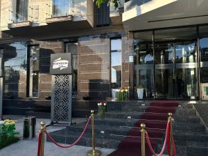 Medinatown,Uzbekistan>>Tashkent,2.5 star