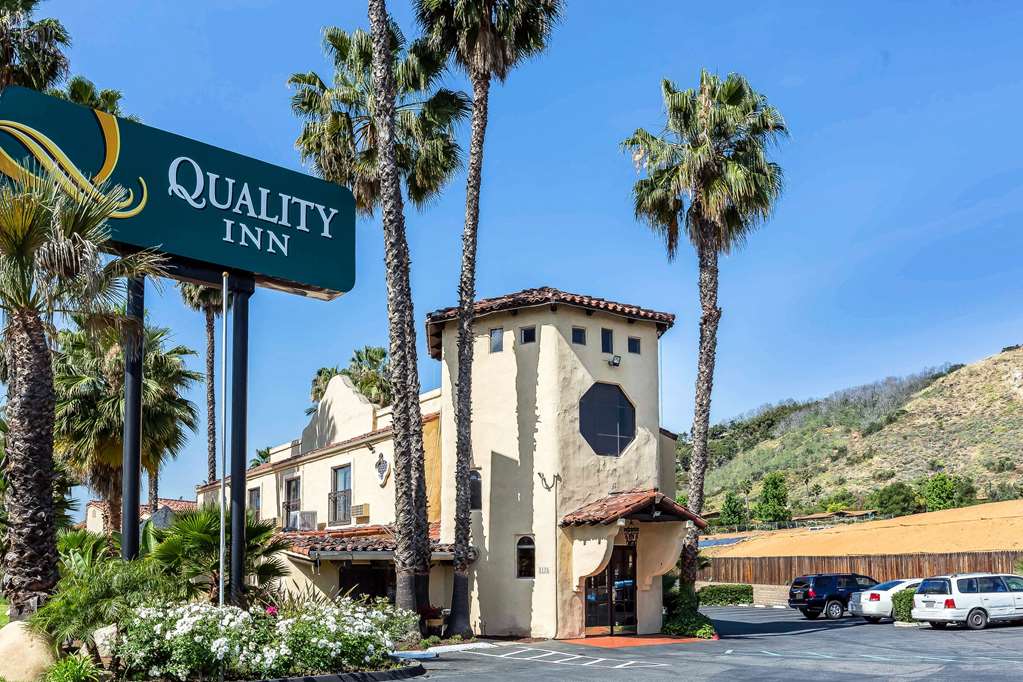 Quality Inn Fallbrook I-15,Fallbrook>>Bonsall,2.5 star