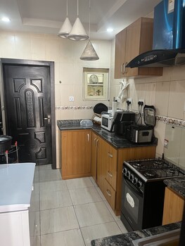 Filus And Shine,Magboro>>Lagos,0 star