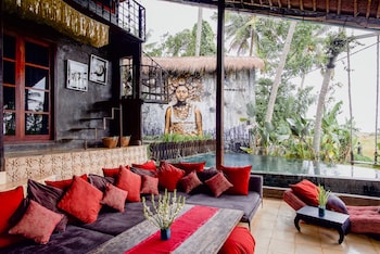 firefly eco lodge
