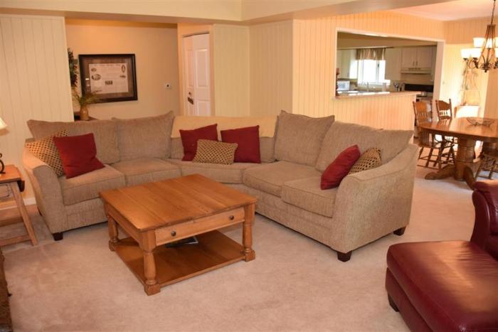 Seven Springs 2 Bedroom Standard Condo With Private Deck! 2 Condo By Redawning,United States Of America>>Champion,3 star