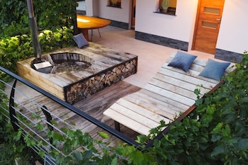 Vineyard Cottage Sonce,Ljubljana>>Grosuplje,2 star