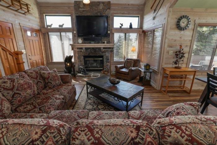 seven springs sunridge 3 bedrooms premium condo pet friendly 3 condo by redawning
