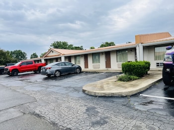 Cozy Garden Inn,United States Of America>>Richmond,2.5 star