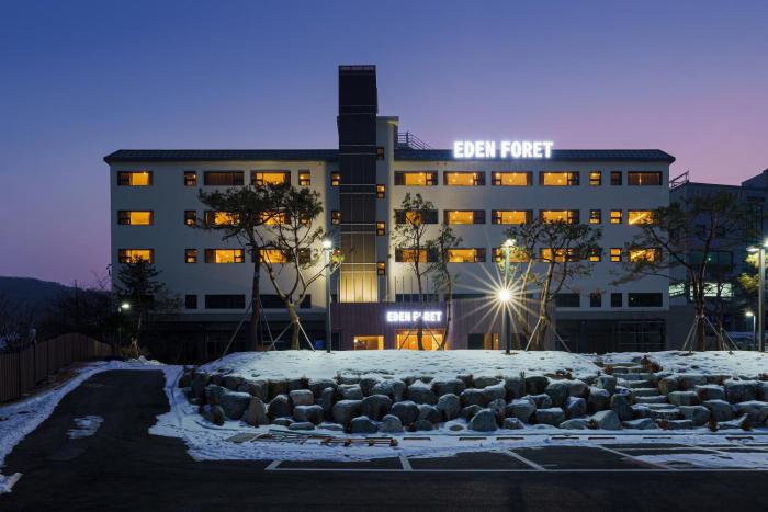 Eden Foret Hotel,Chungju-Si>>Chungju,2 star
