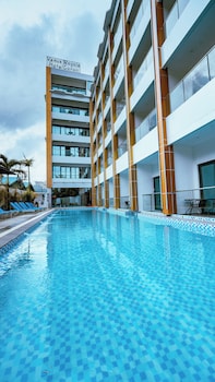 venus royale hotel