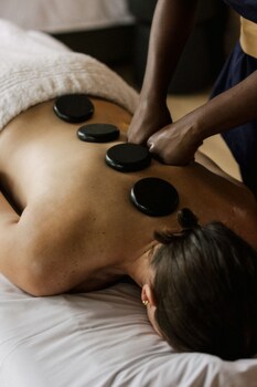 Batoka Zambezi Sands,Zimbabwe>>Victoria Falls,2.5 star