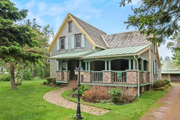 Avonlea Forest Hill Cottages,New Glasgow>>Cavendish,3 star