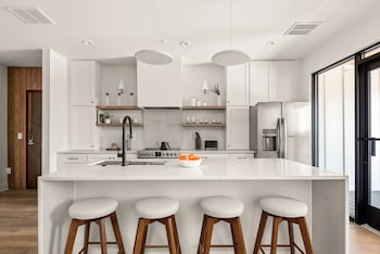 the eighteen by locale