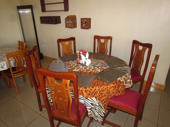 Mikumi Resort Hotel,Morogoro>>Mikumi,2.5 star