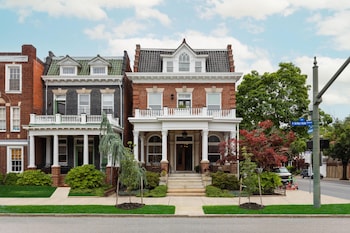 the boulevard inn