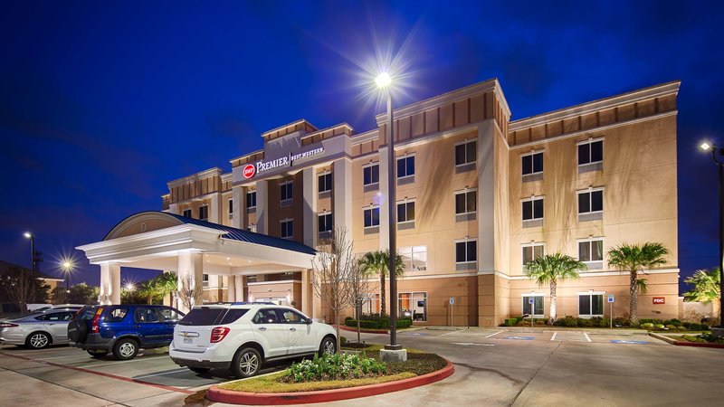 best western premier ashton suites willowbrook