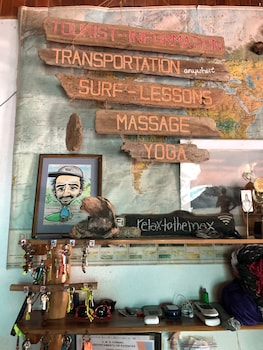 don jons lodge surf and yoga