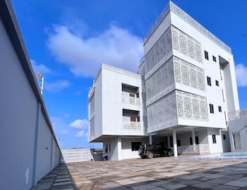 D'magnolia Luxury Apartments