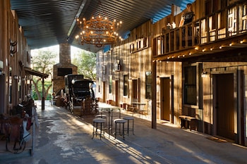 Y.O. Ranch Headquarters,United States Of America>>Mountain Home,5 star