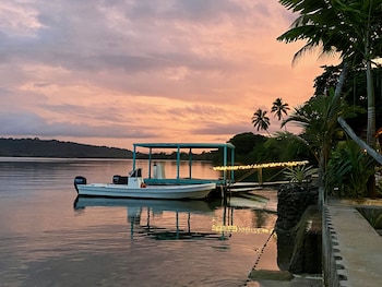Freshwater Private Resort,Luganville>>Aore Island,2 star