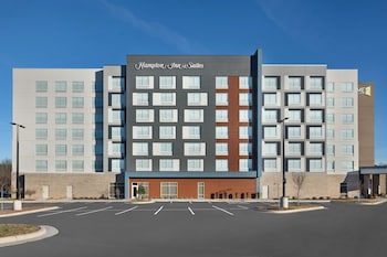 hampton inn and suites durham university medical center