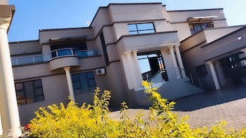 Dineos Lodge And Spa,Greater Tubatse>>Burgersfort,3.5 star