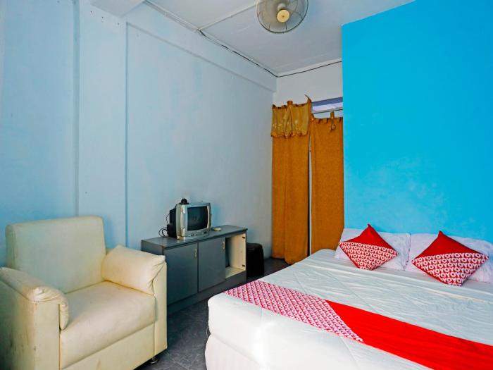 spot on 91591 rafika homestay syariah