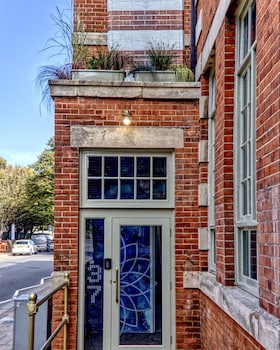 Sleep,United Kingdom>>Worthing,2.5 star