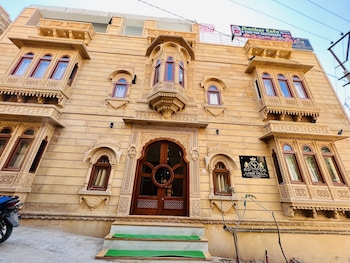 Hotel Garh Villa