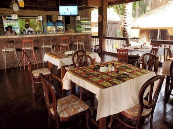 Tariq's Resort And Restaurant,Sierra Leone>>Freetown,4 star