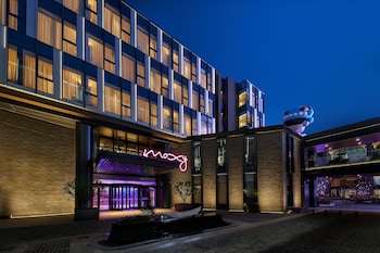 Moxy Xi'an Downtown,China>>Xi'an,3 star