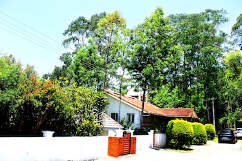Yercaud Bungalow Stay,Salem>>Ayodhiyapatinam,3.5 star