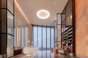 whiz luxe hotel spazio surabaya
