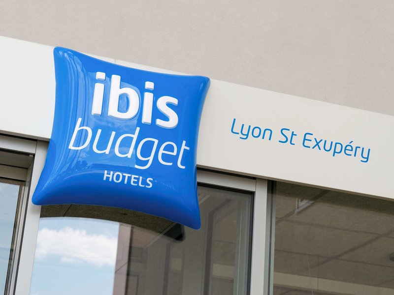 Ibis Budget Aeroport Lyon Saint Exupery,Grenay>>Colombier-Saugnieu,2 star