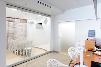 Hostal Gran Via,Parla>>Madrid,3 star