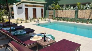 Royal Suites Port Barton,Palawan>>El Nido,3 star