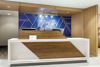 Holiday Inn Express Hotel & Suites Cleveland-Streetsboro By Ihg,Aurora>>Akron,3 star