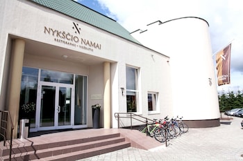 Nykscio Namai,Balninkai>>Anyksciai,3 star