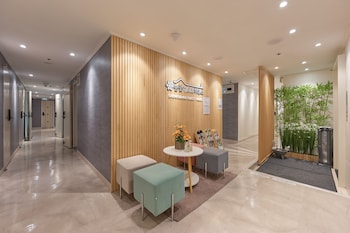 snowflower guesthouse