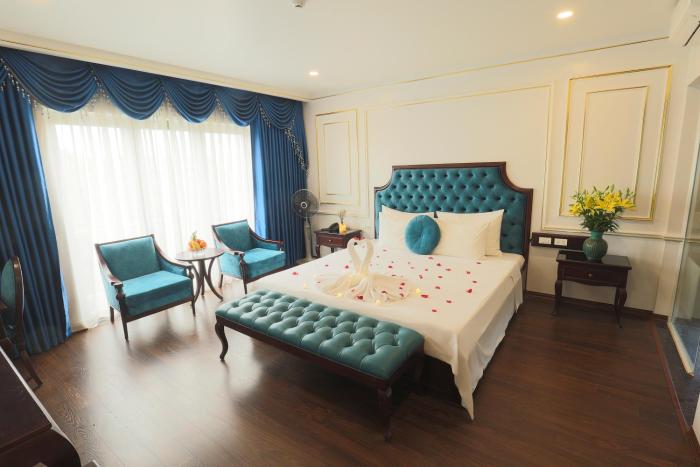 royal van phu hotel
