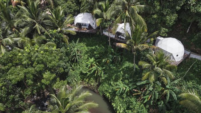 Kunang Kunang Tent Resort,Menjangan Island>>Banyuwangi,4.5 star