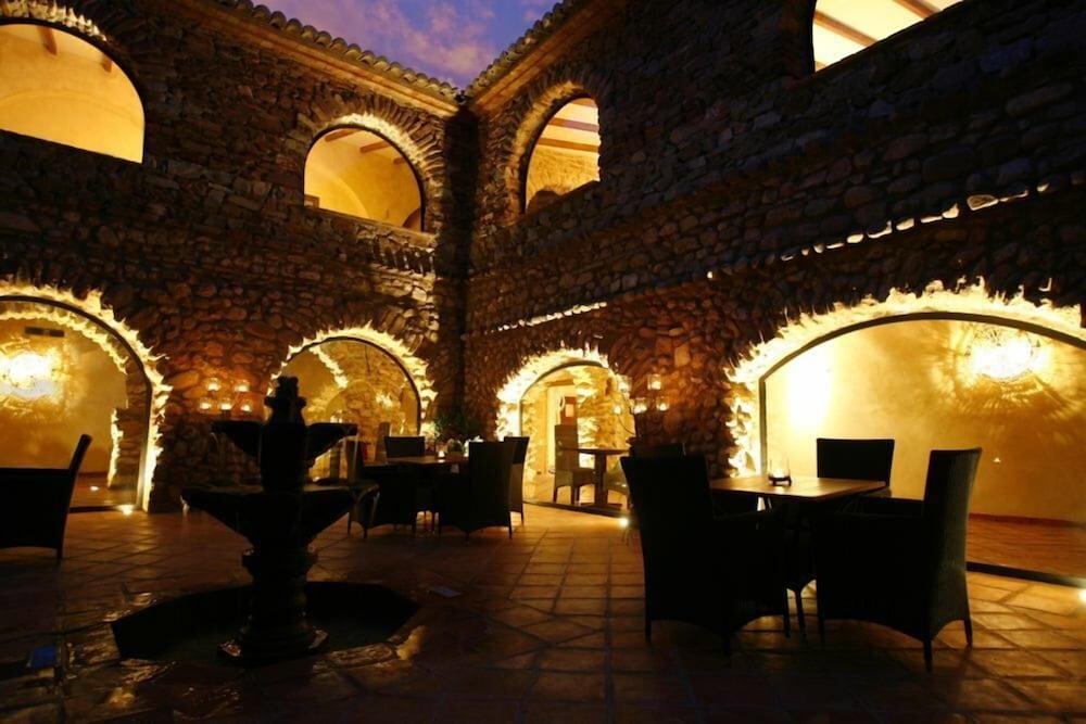 Hotel Masía Durbá,Castellnovo>>Altura,3 star